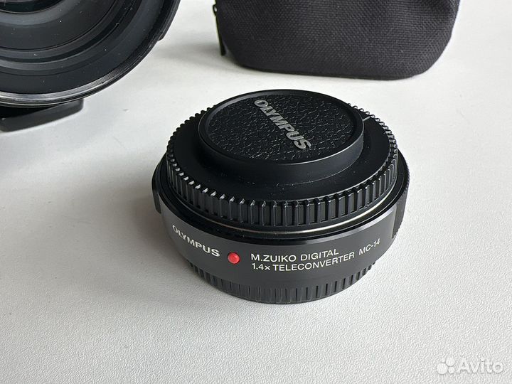 Olympus 40 150 2.8 + конвертер 1.4