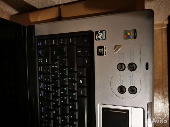 Ноутбук asus