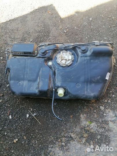 Топливный бак на лада гранта