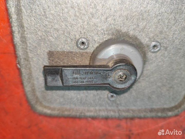 Крышка ниши багажника Opel Vectra B универсал 1.6I