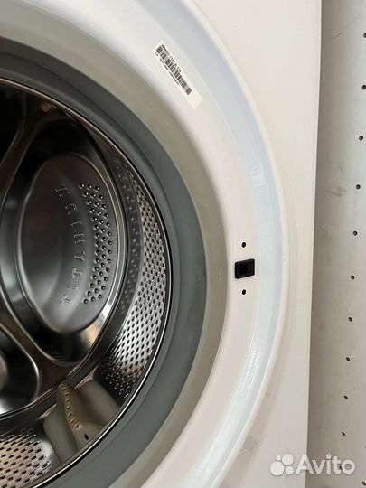 Стиральная Машина Hotpoint Ariston wmsg 7105