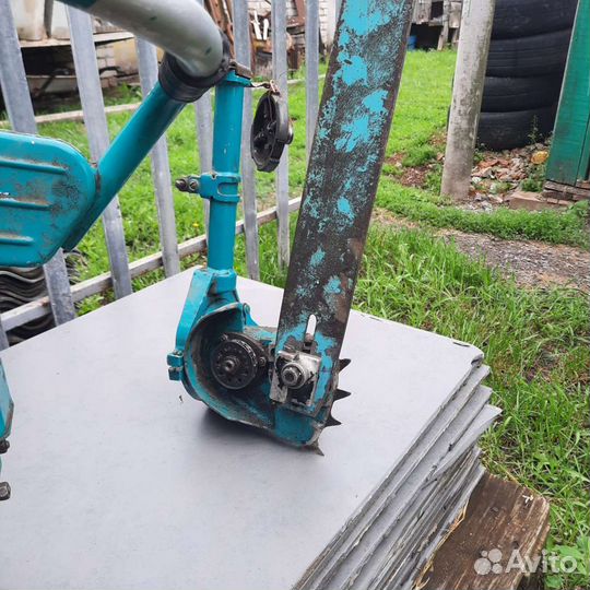 Помпа с бензопилой урал