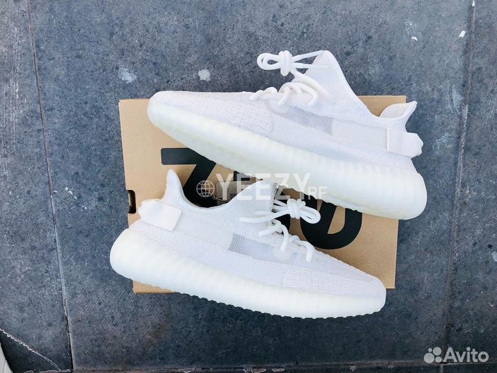 Кроссовки Adidas Yeezy Boost 350 V2 Bone