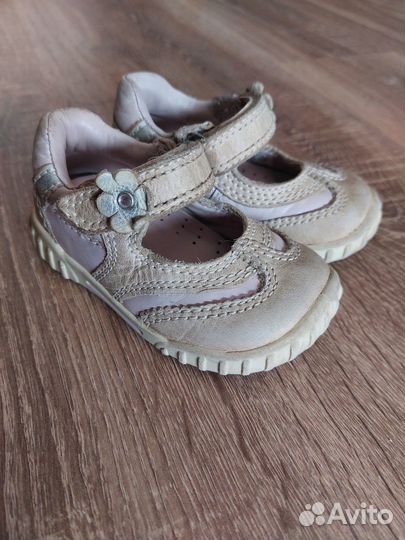 Сандалии туфли для девочки ecco 19