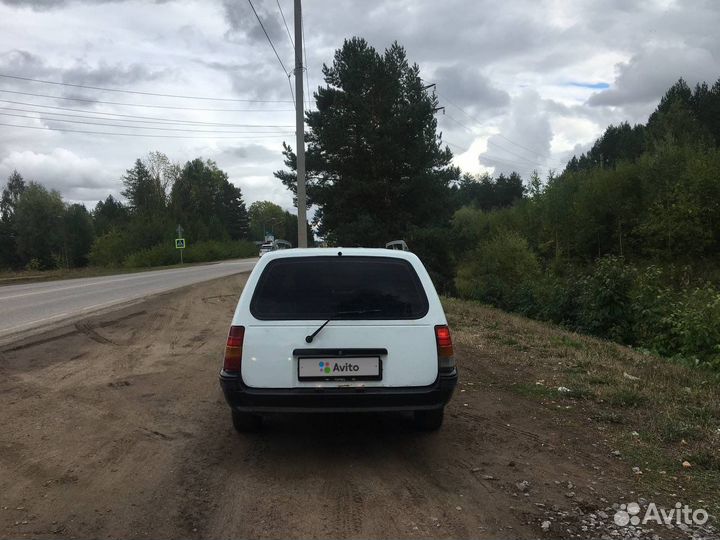 Opel Kadett, 1990
