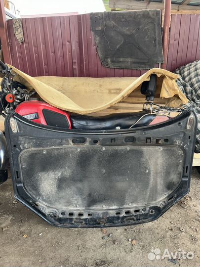 Капот Гранта 2012