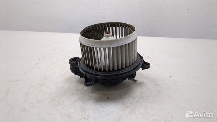 Двигатель отопителя Ford B-Max