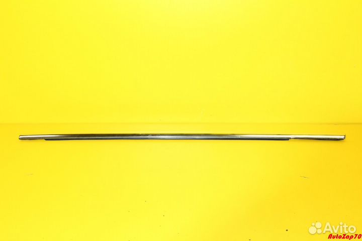 VW Phaeton Молдинг двери передней левой