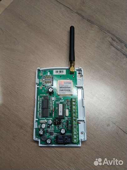 Астра-882 GSM коммуникатор