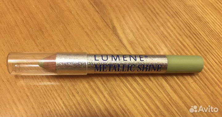 Карандаш для век Lumene Metallic Shine