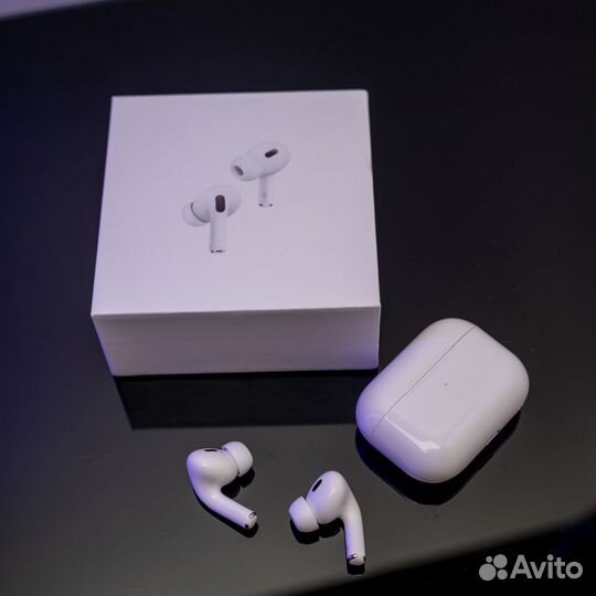 Наушники Apple Airpods Pro 2 lighting