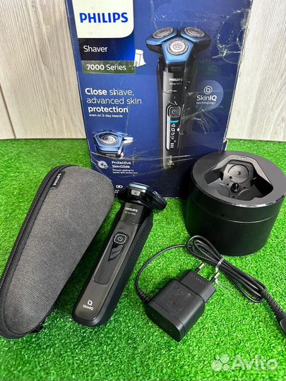Электробритва Philips S7783/59