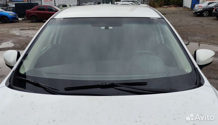 Лобовое стекло Mazda CX-5 (2012)