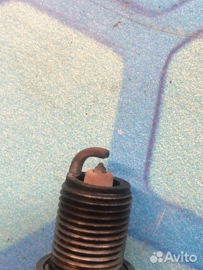 Свеча зажигания 101000063AA