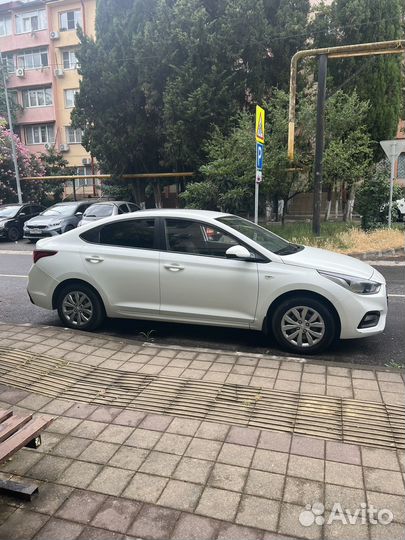 Hyundai Solaris 1.6 AT, 2018, 230 000 км