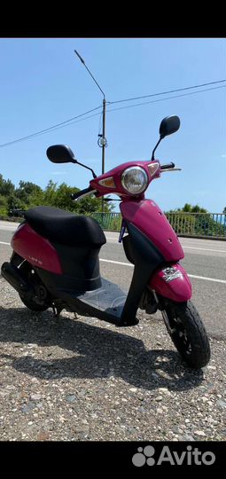 Suzuki lets 6 2019 года