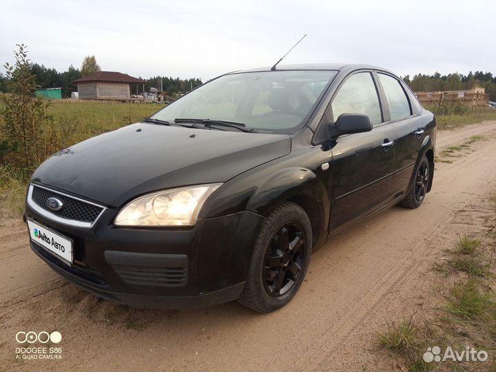 Ford Focus 1.6 МТ, 2007, 261 465 км