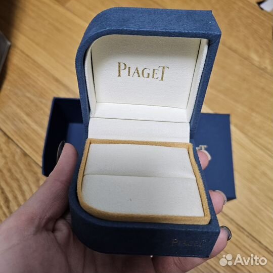 Коробка Piaget для кольца