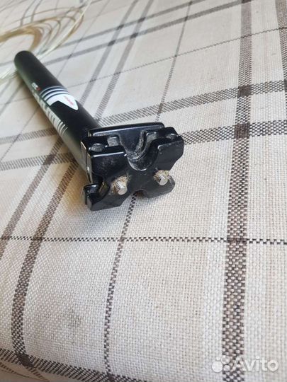 Подседельный штырь