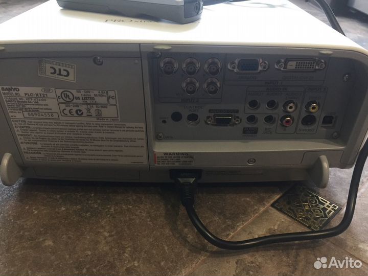 Sanyo PLS-XT21 проектор