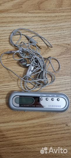 Диктофон Samsung VY-H200