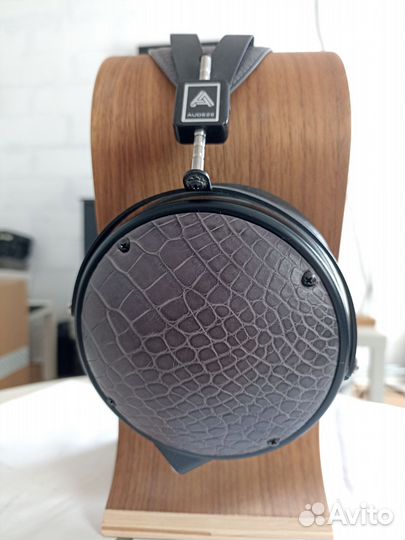 Audeze LCD-XC alligator grey