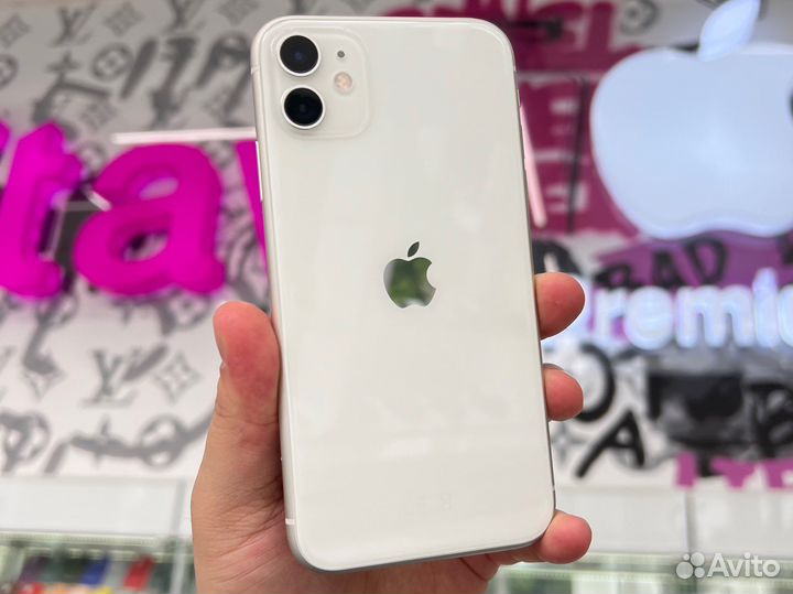iPhone 11, 64 ГБ