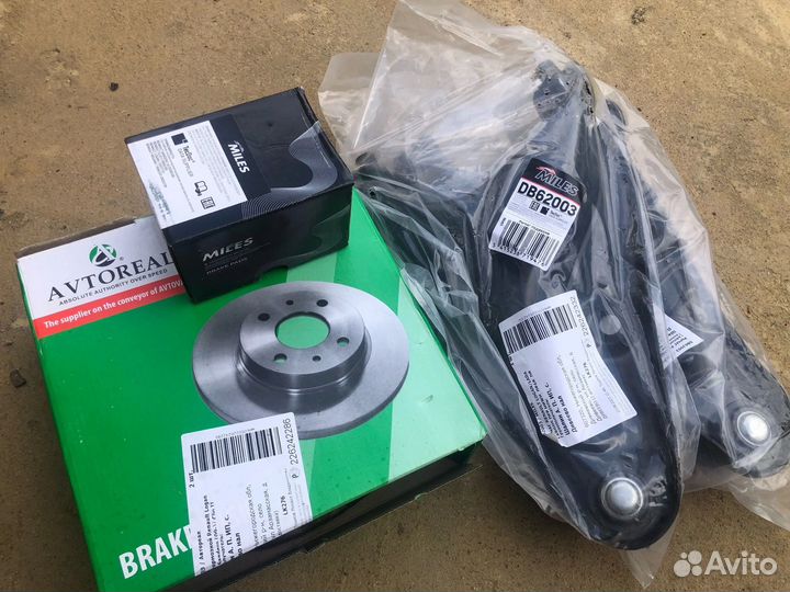 Диски тормозные Renault logan, sandero новые