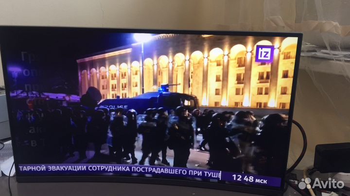 Монитор 27 дюймов