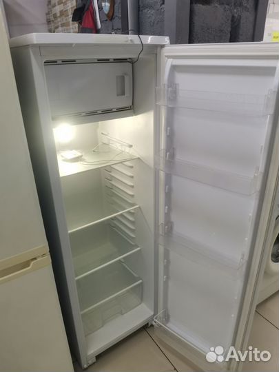 Холодильник Бирюса 107