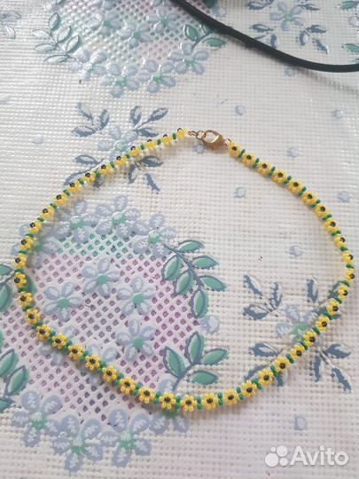 Серьги из бисера и чекеры