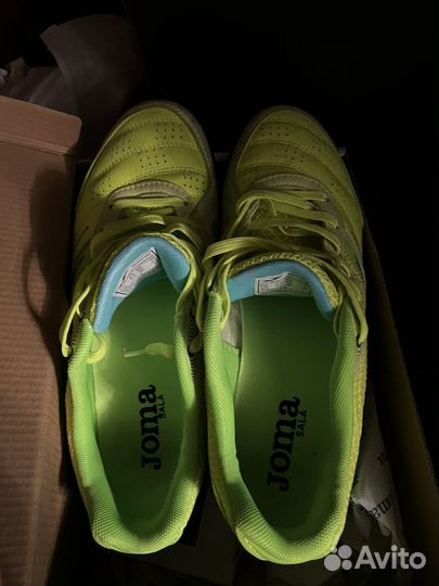 Бутсы футбольные сороконожки