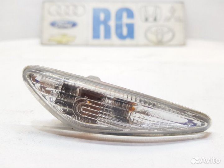 Поворотник в крыле левый Mazda 6 Gh 2.0 LF 2009