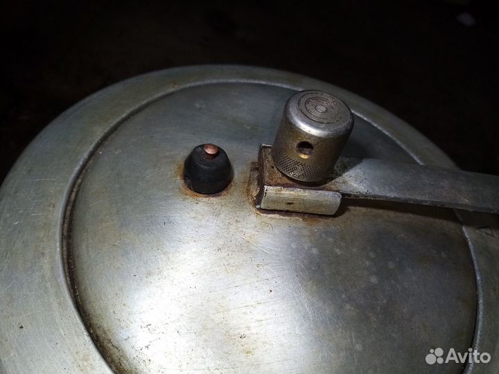 Скороварка СССР, 2 шт, разный замок