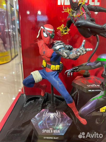 Hot toys cyborg spaiderman