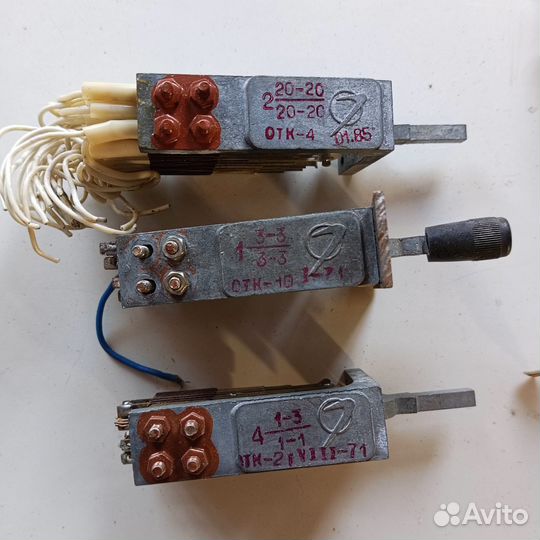 Включатели тумблеры (одним лотом 67 шт.)