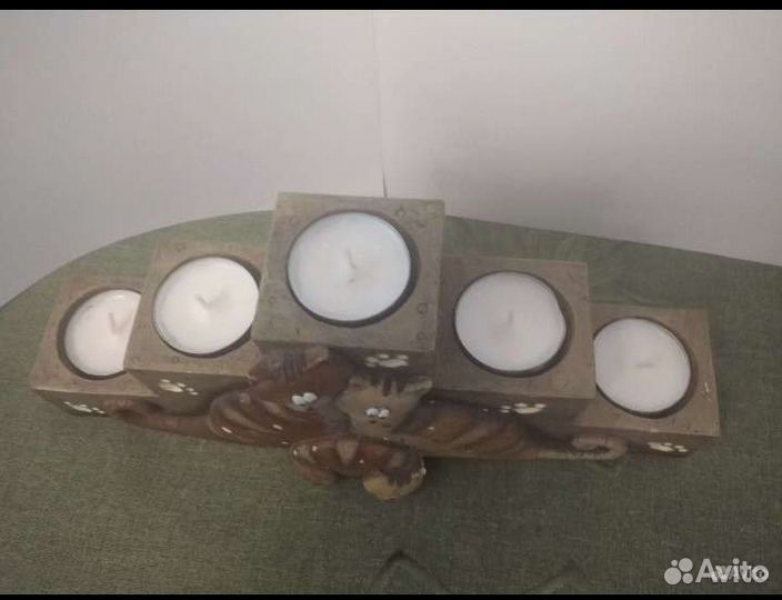 Статуэтка подсвечник