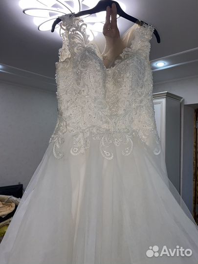 Свадебное платье 44 46
