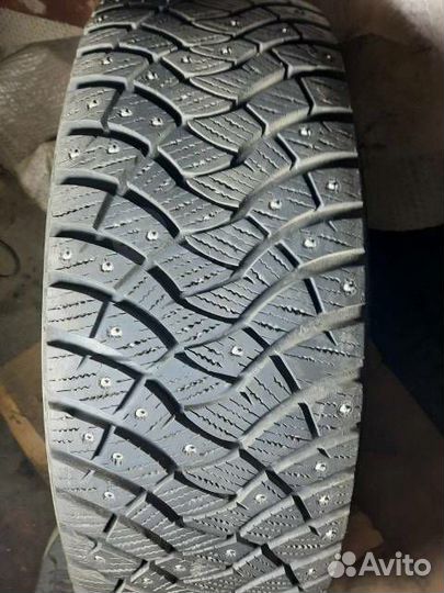 Dunlop SP Winter Ice 03 225/65 R17