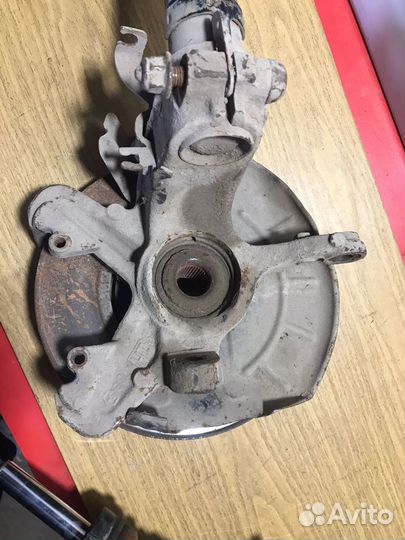 Поворотный кулак Volkswagen Polo 5