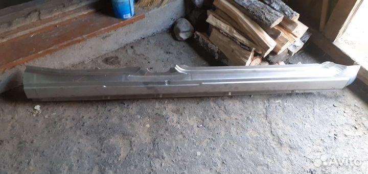 Пороги ваз 2110