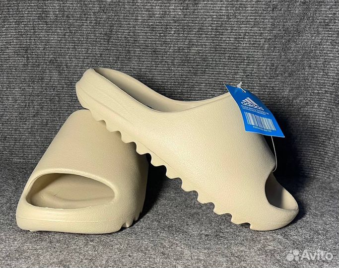 Шлепанцы adidas yeezy slide