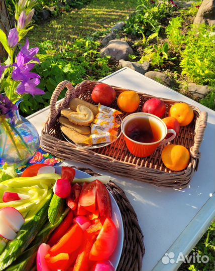 Плетёный поднос