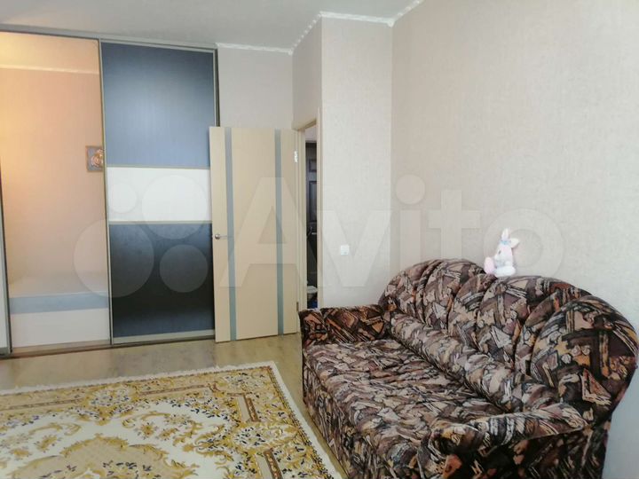 1-к. квартира, 45 м², 8/14 эт.