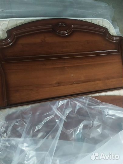 Спальный гарнитур бу