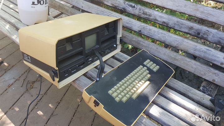 Винтаж Osborne 01 computer 1981