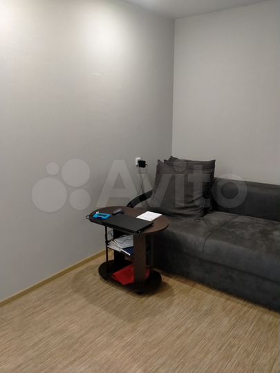 2-к. квартира, 49 м², 4/5 эт.