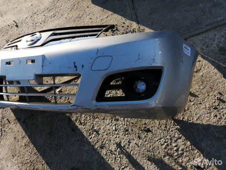 Бампер передний Nissan Note E11