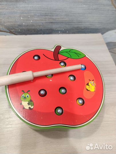 Развивающие игрушки магнитые червяки