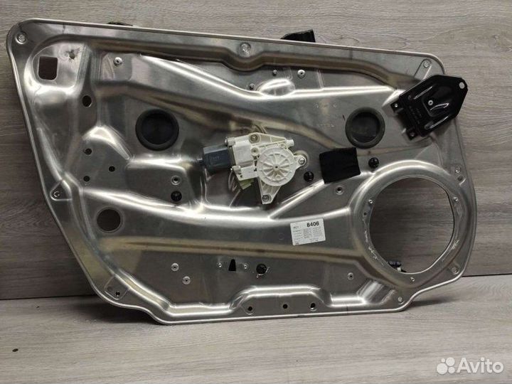 Стеклоподъемник Mercedes C W204
